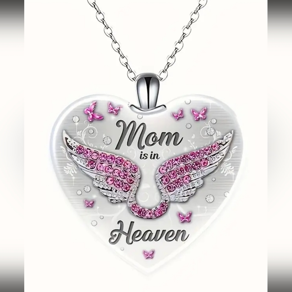 "Mom is in Heaven" pendant necklace